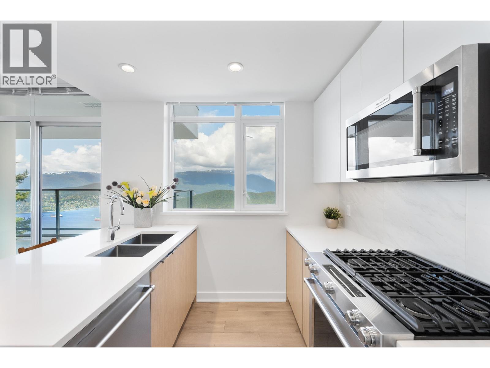 1106 8940 University Crescent, Burnaby, British Columbia  V5A 0E7 - Photo 14 - R3076525