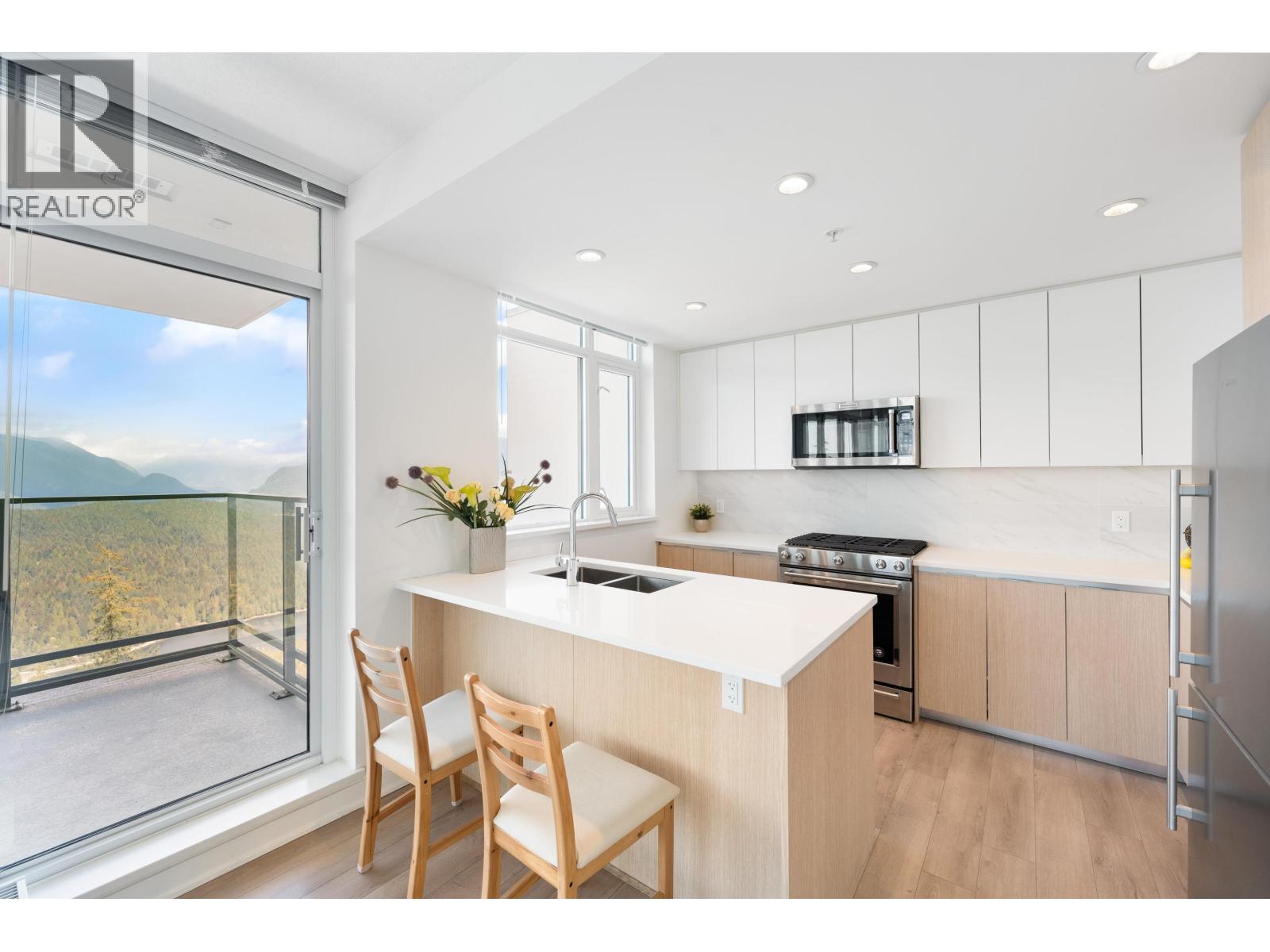 1106 8940 University Crescent, Burnaby, British Columbia  V5A 0E7 - Photo 12 - R3076525