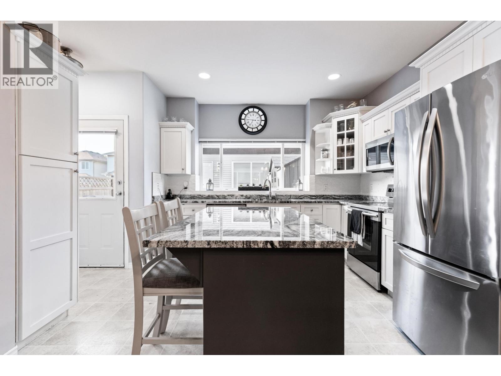 24107 102 Avenue, Maple Ridge, British Columbia V2W 2A2 - Photo 9 - R3076564