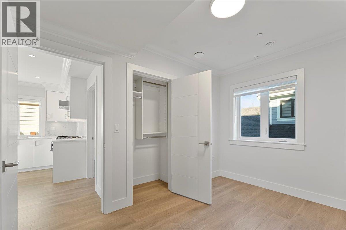 2227 W 16th Avenue, Vancouver, British Columbia  V6K 3B4 - Photo 18 - R3076355