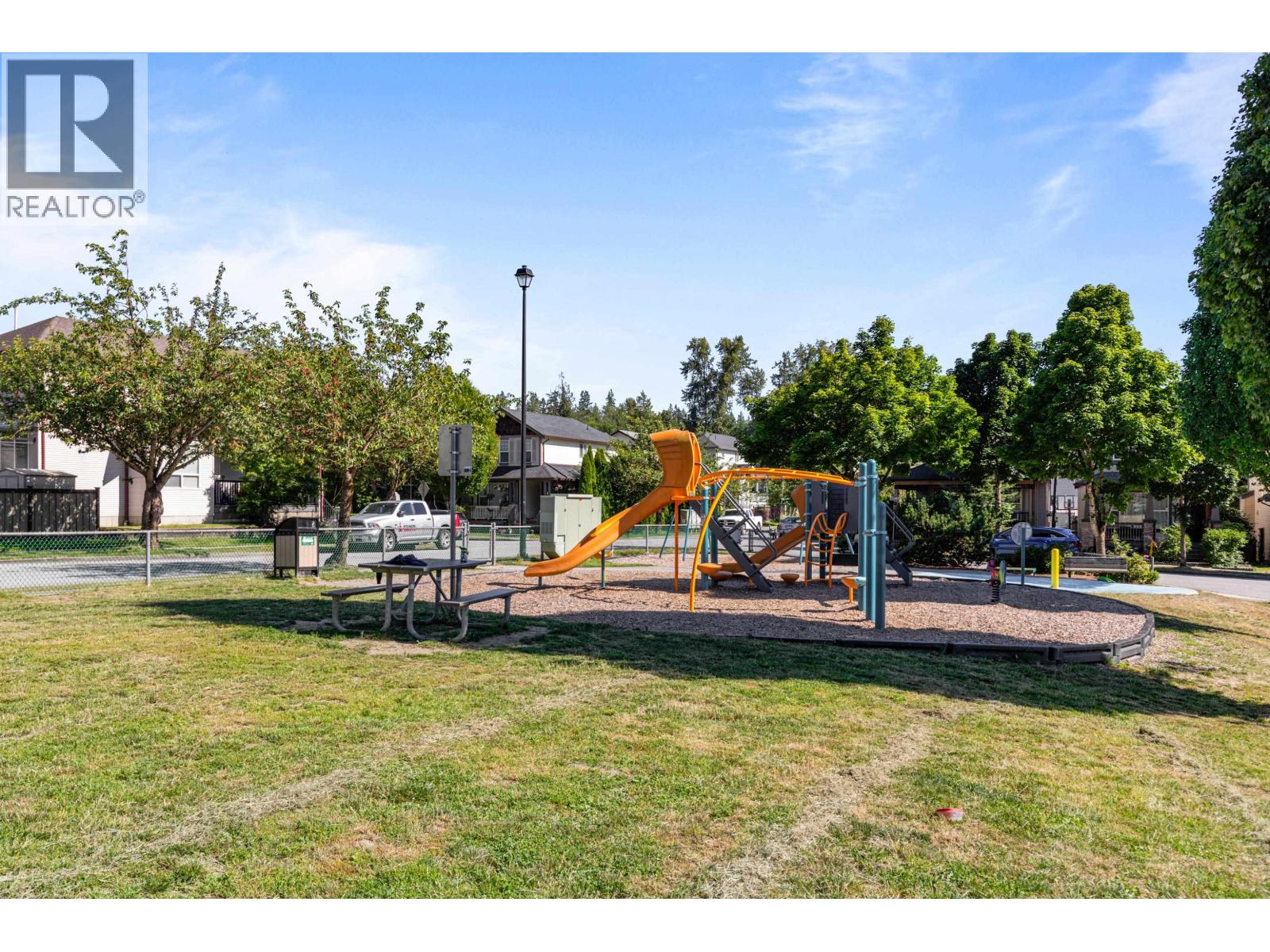 24107 102 Avenue, Maple Ridge, British Columbia V2W 2A2 - Photo 35 - R3076564