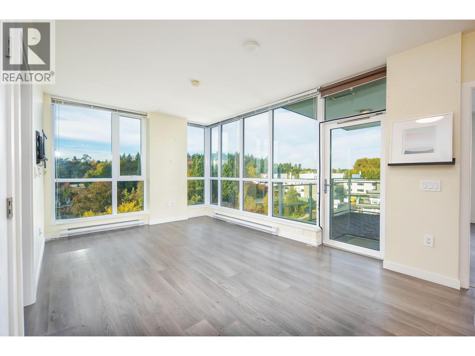 1009 271 Francis Way, New Westminster, British Columbia  V3L 0H2 - Photo 4 - R3076717