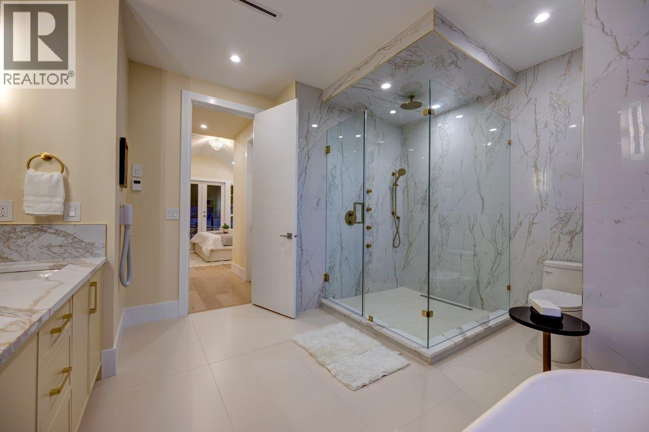 361 E 22nd Street, North Vancouver, British Columbia V7L 3C8 - Photo 23 - R3076575