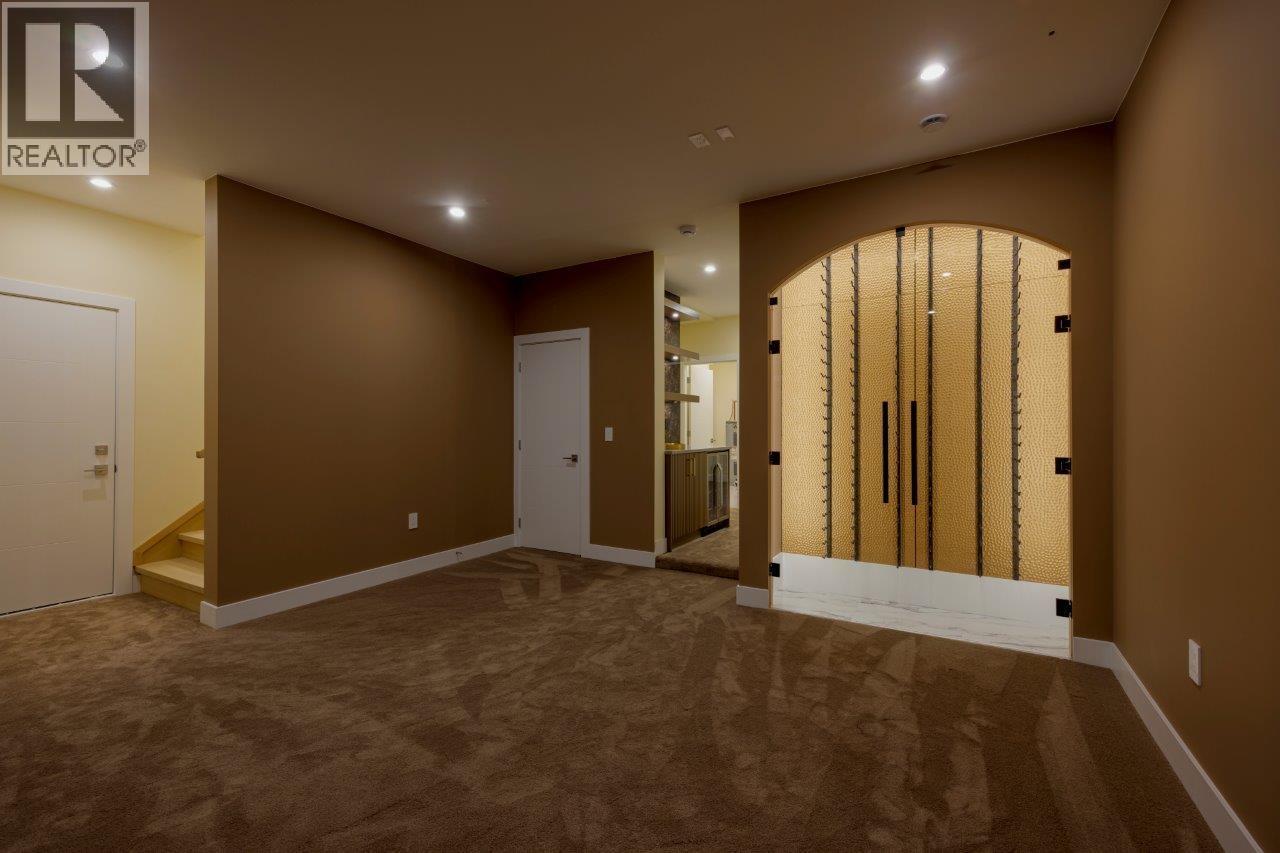 361 E 22nd Street, North Vancouver, British Columbia V7L 3C8 - Photo 25 - R3076575