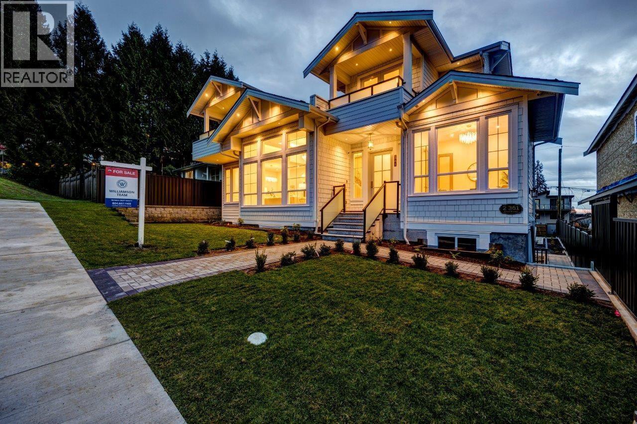 361 E 22nd Street, North Vancouver, British Columbia V7L 3C8 - Photo 3 - R3076575