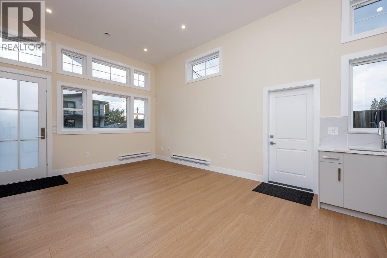 361 E 22nd Street, North Vancouver, British Columbia V7L 3C8 - Photo 33 - R3076575