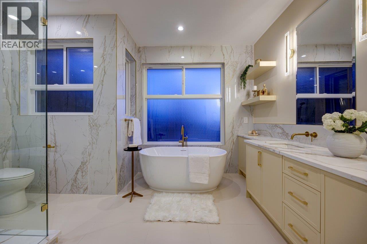 361 E 22nd Street, North Vancouver, British Columbia V7L 3C8 - Photo 22 - R3076575