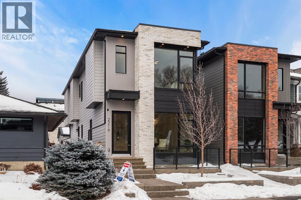 2216 12 Avenue Nw, Calgary, Alberta  T2N 1K2 - Photo 3 - A2277457