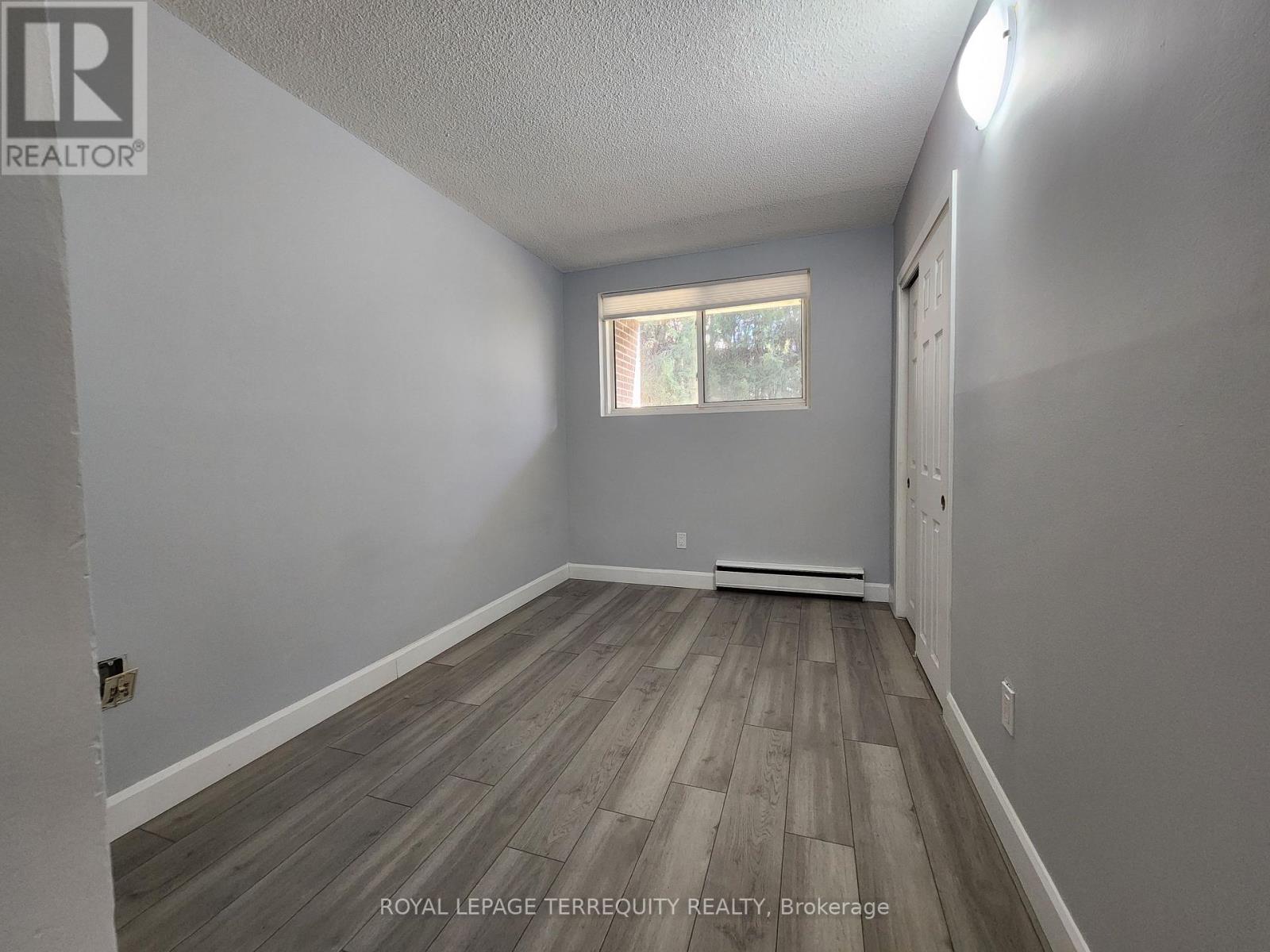 1 - 207 Trent Street E, Whitby, Ontario  L1N 1L7 - Photo 17 - E12670112