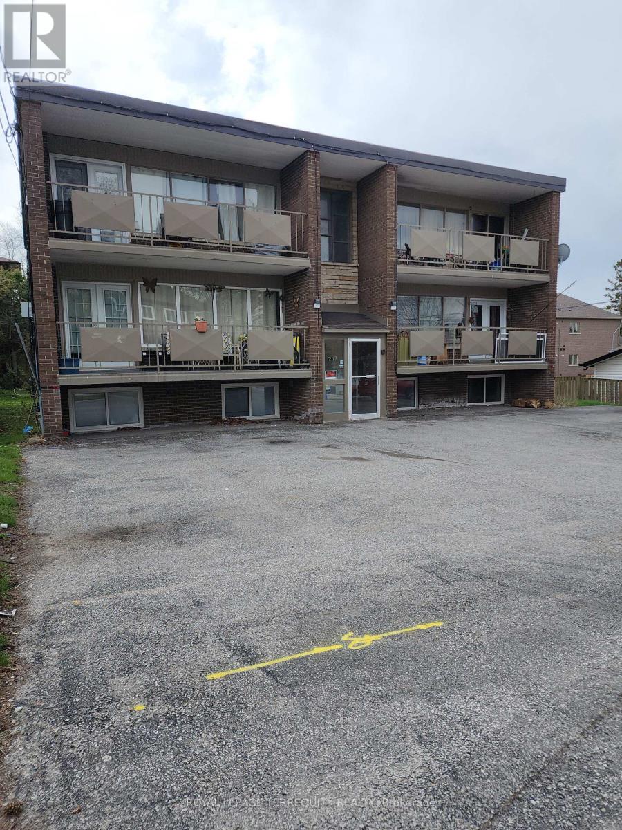 1 - 207 Trent Street E, Whitby, Ontario  L1N 1L7 - Photo 20 - E12670112
