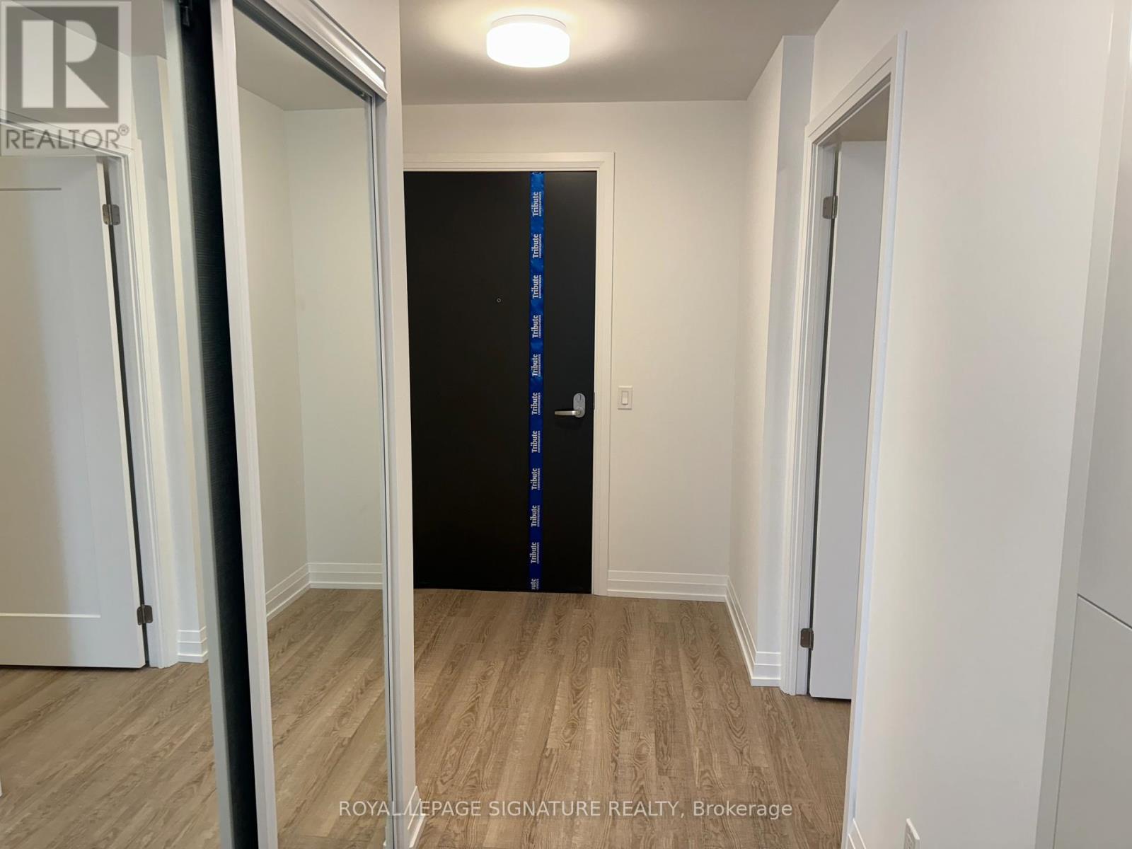 1009 - 286 Main Street, Toronto, Ontario  M4C 0B3 - Photo 3 - E12670118