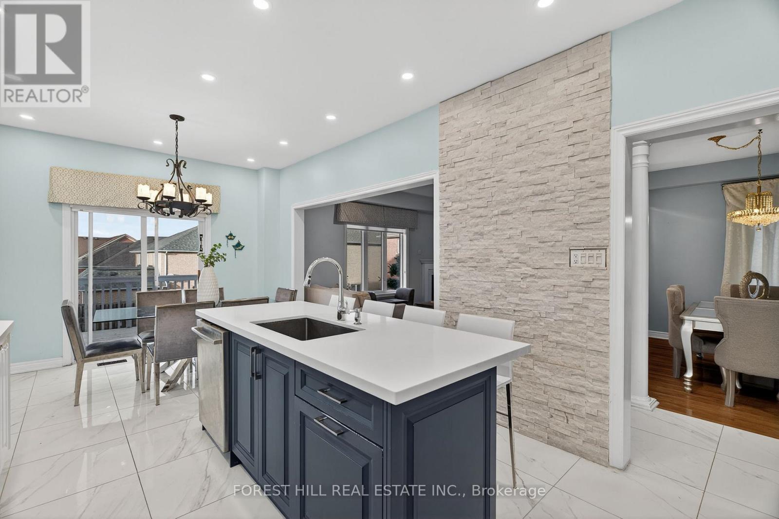 14 Pepperberry Road, Vaughan, Ontario  L4J 8W9 - Photo 11 - N12670092