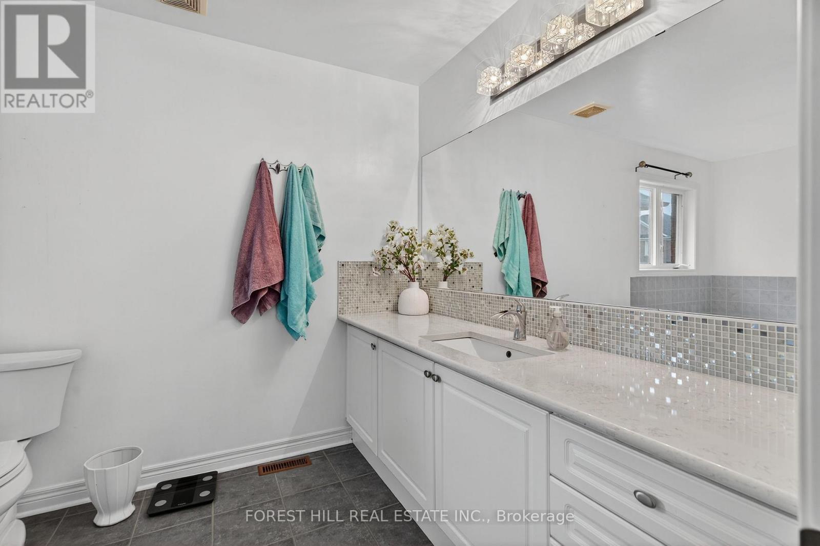 14 Pepperberry Road, Vaughan, Ontario  L4J 8W9 - Photo 25 - N12670092