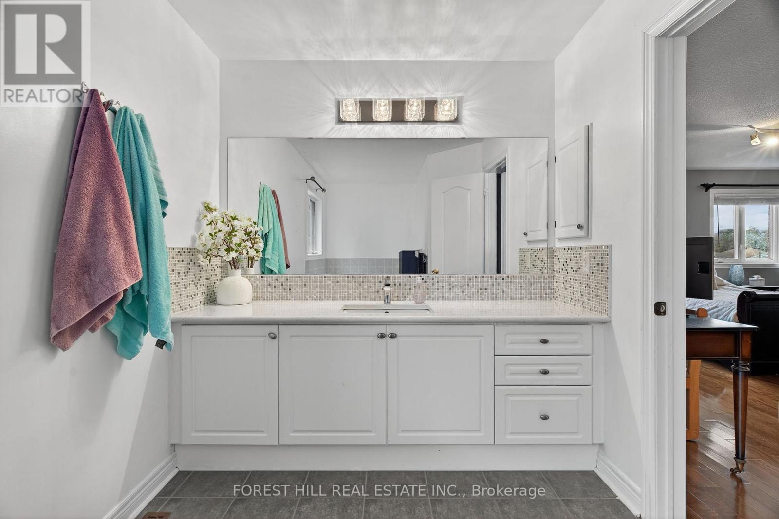 14 Pepperberry Road, Vaughan, Ontario  L4J 8W9 - Photo 26 - N12670092