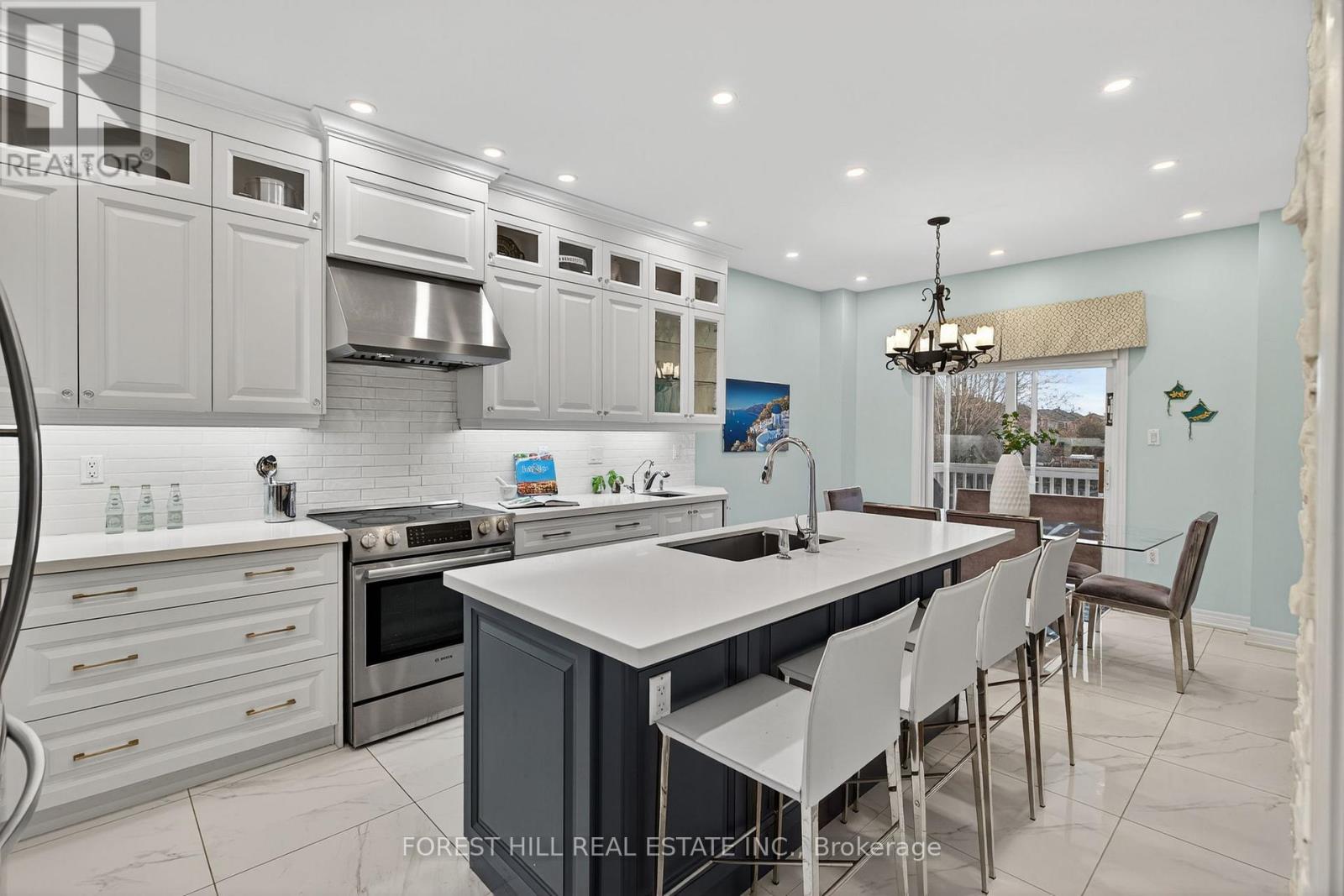 14 Pepperberry Road, Vaughan, Ontario  L4J 8W9 - Photo 9 - N12670092