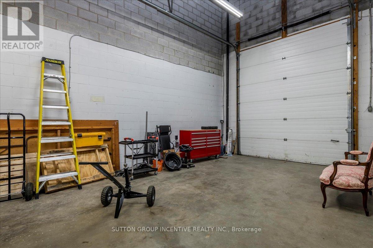 24 & 25 - 11 Patterson Road, Barrie, Ontario  L4N 7W5 - Photo 17 - S12670086