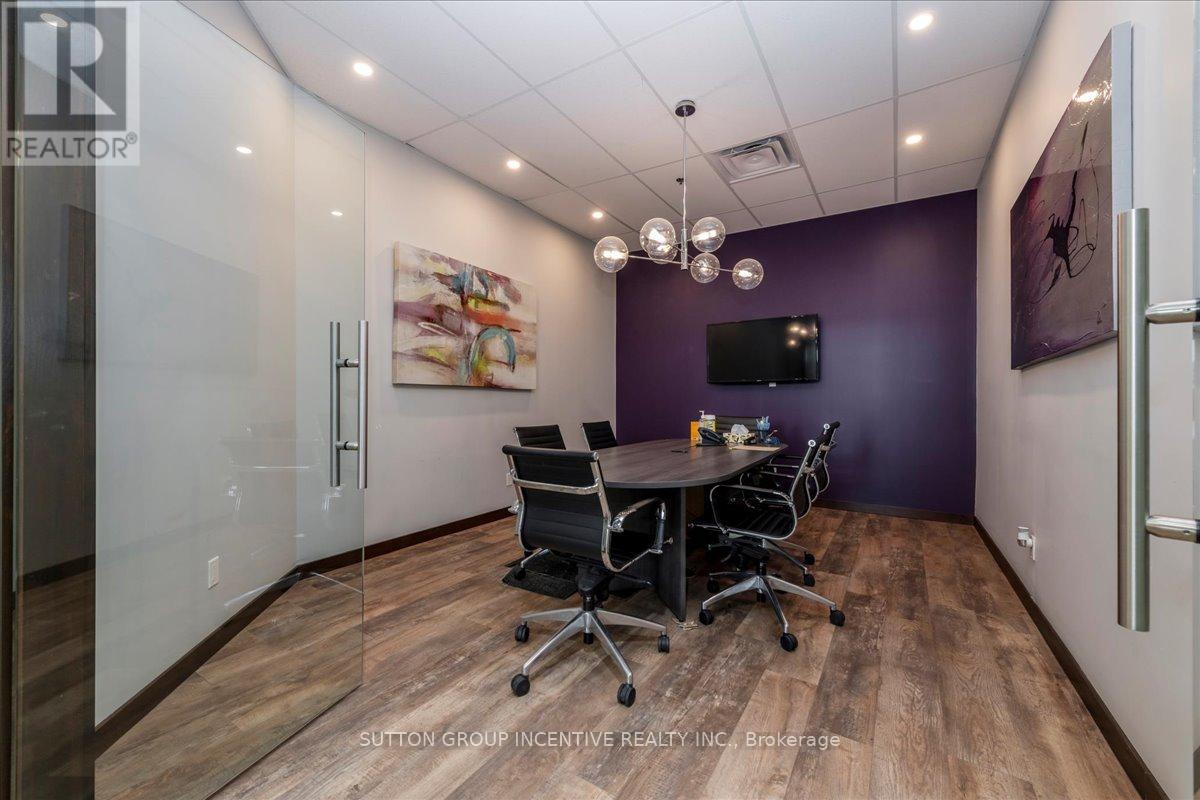 24 & 25 - 11 Patterson Road, Barrie, Ontario  L4N 7W5 - Photo 5 - S12670086