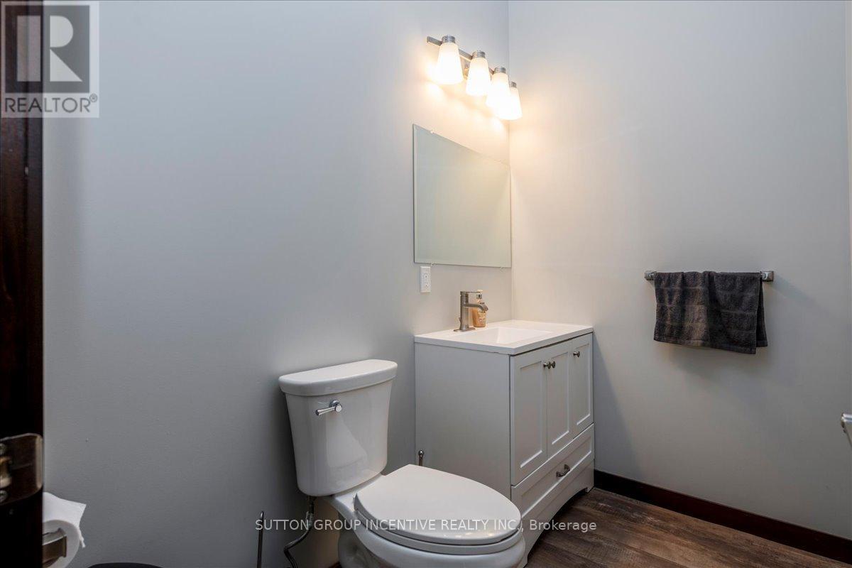 24 & 25 - 11 Patterson Road, Barrie, Ontario  L4N 7W5 - Photo 7 - S12670086