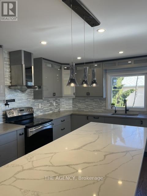 9031 Yonge Street, Richmond Hill, Ontario  L4C 0L2 - Photo 8 - N12664732