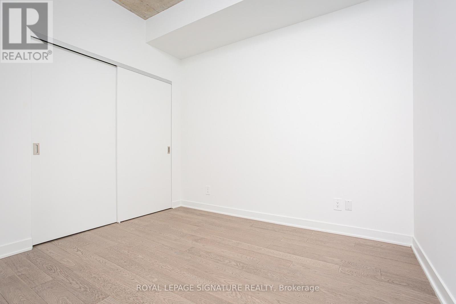 204 - 2720 Dundas Street W, Toronto, Ontario  M6P 1Y2 - Photo 4 - W12668732