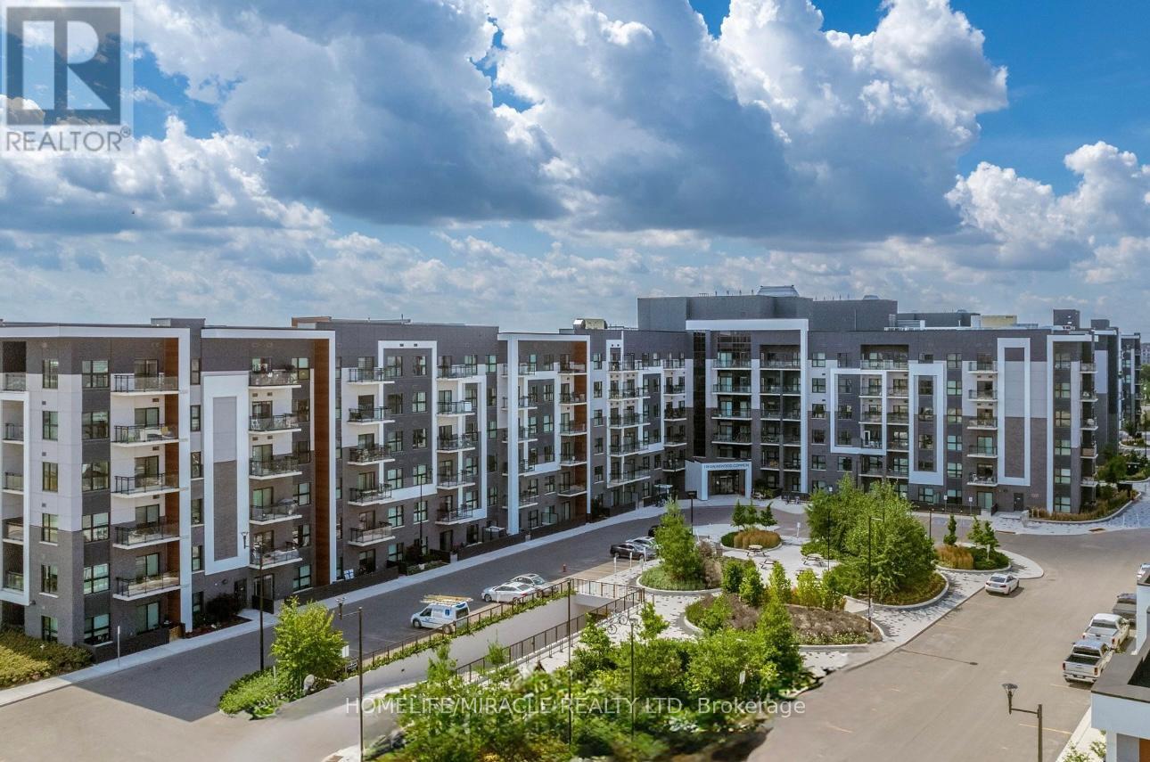 429 - 128 GROVEWOOD COMMON, Oakville, Ontario