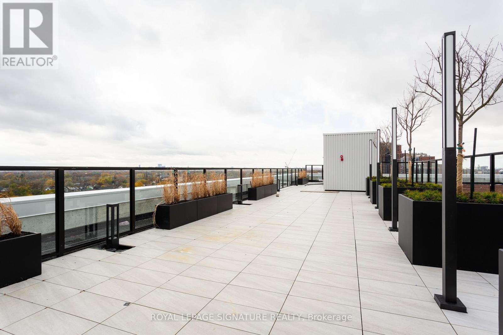 204 - 2720 Dundas Street W, Toronto, Ontario  M6P 1Y2 - Photo 11 - W12668732