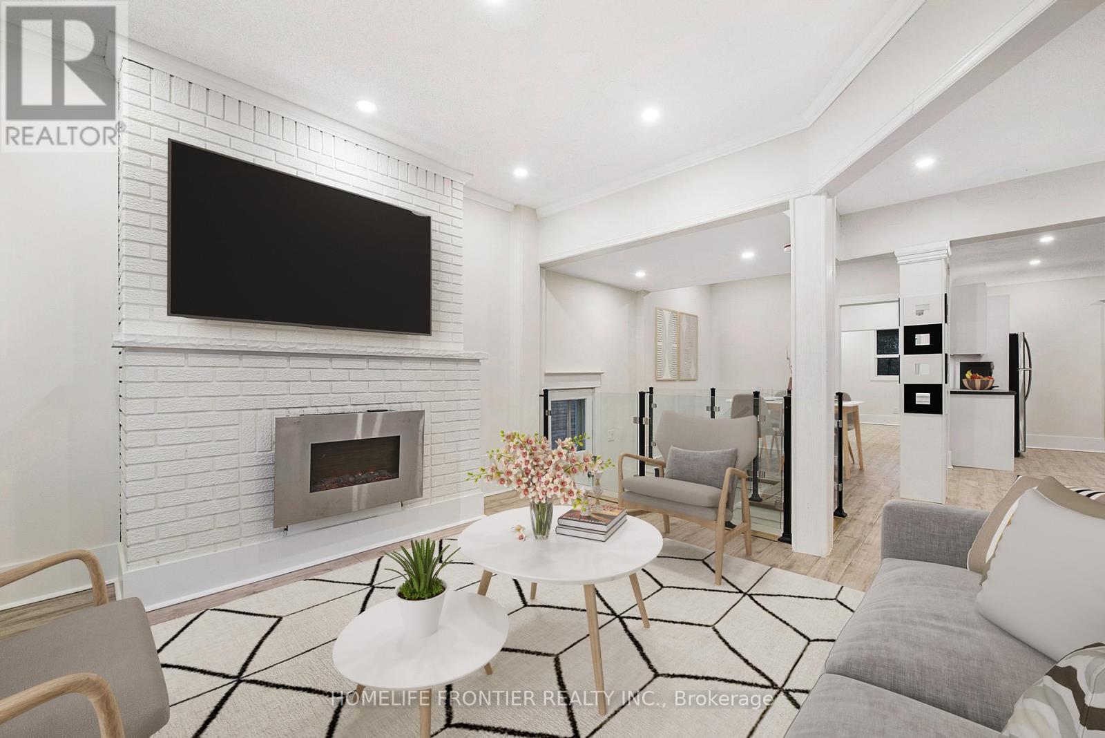 Lower #a - 46 Cowan Avenue, Toronto, Ontario  M6K 2N4 - Photo 7 - W12670084