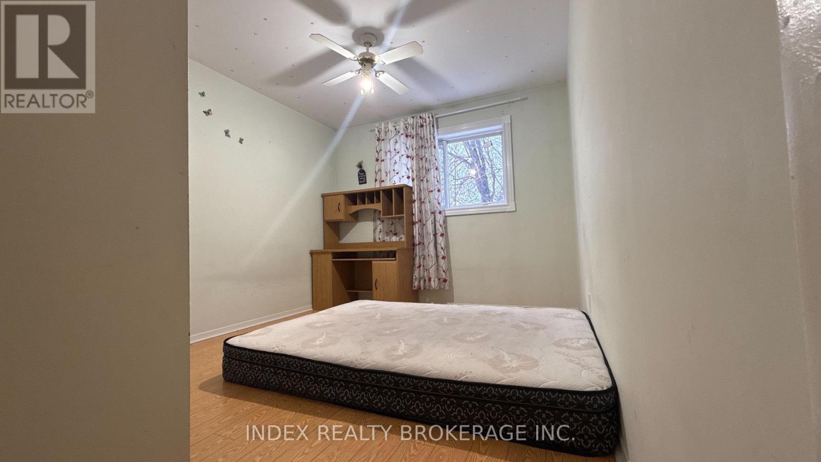 10 Lynwood Court, Brampton, Ontario  L6V 2X4 - Photo 12 - W12670088