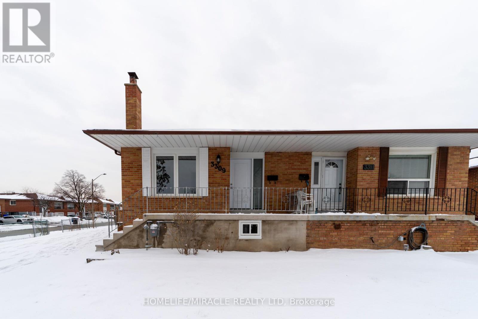 3309 Jolliffe Avenue, Mississauga, Ontario  L4T 1V6 - Photo 2 - W12670100