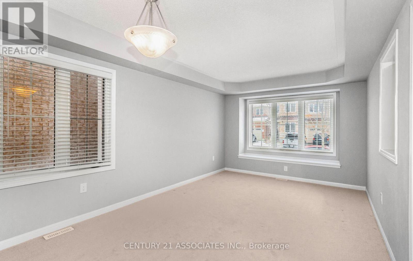 261 Gleave ( Upper Level) Terrace, Milton, Ontario  L9T 8N9 - Photo 6 - W12670102