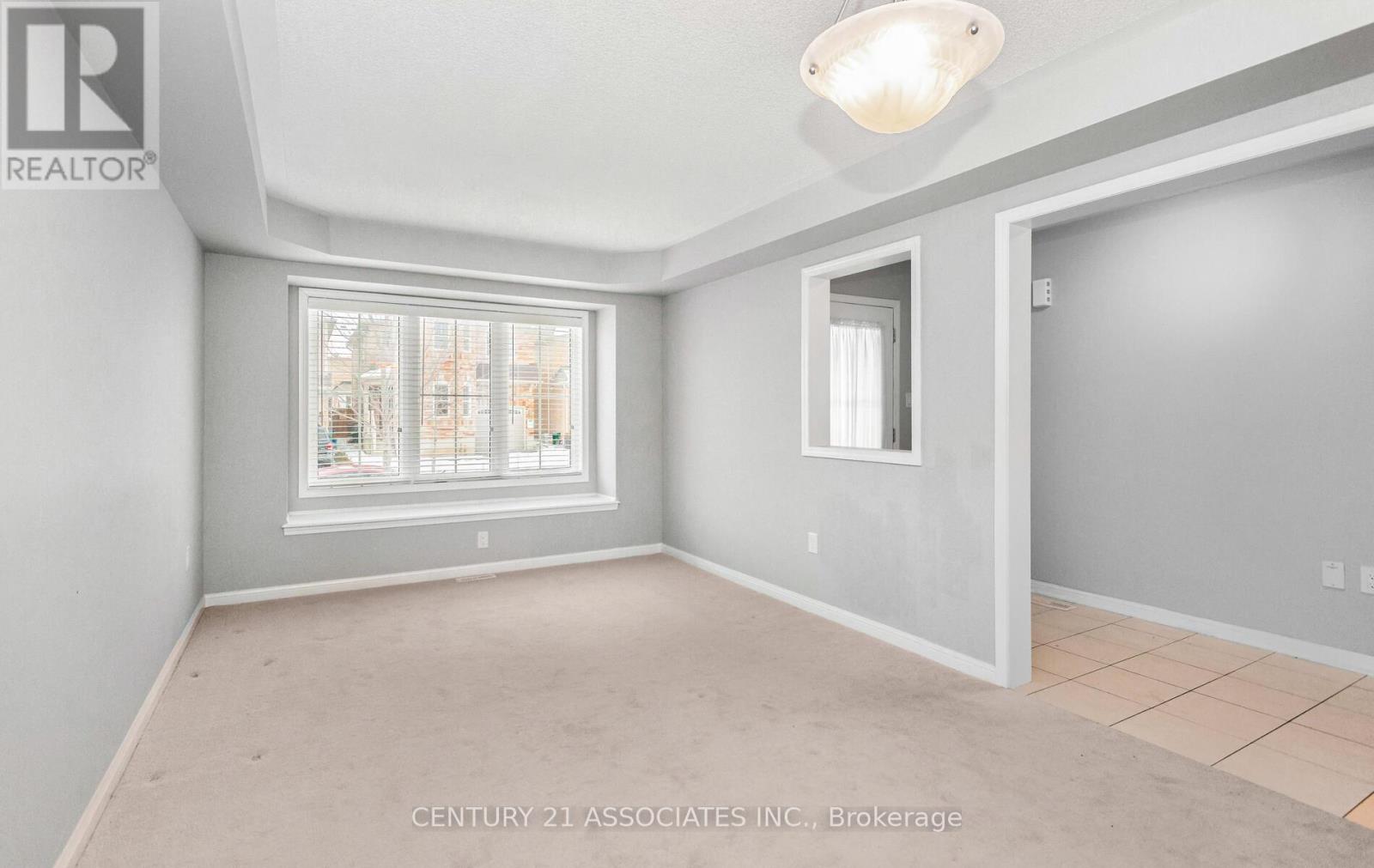 261 Gleave ( Upper Level) Terrace, Milton, Ontario  L9T 8N9 - Photo 7 - W12670102