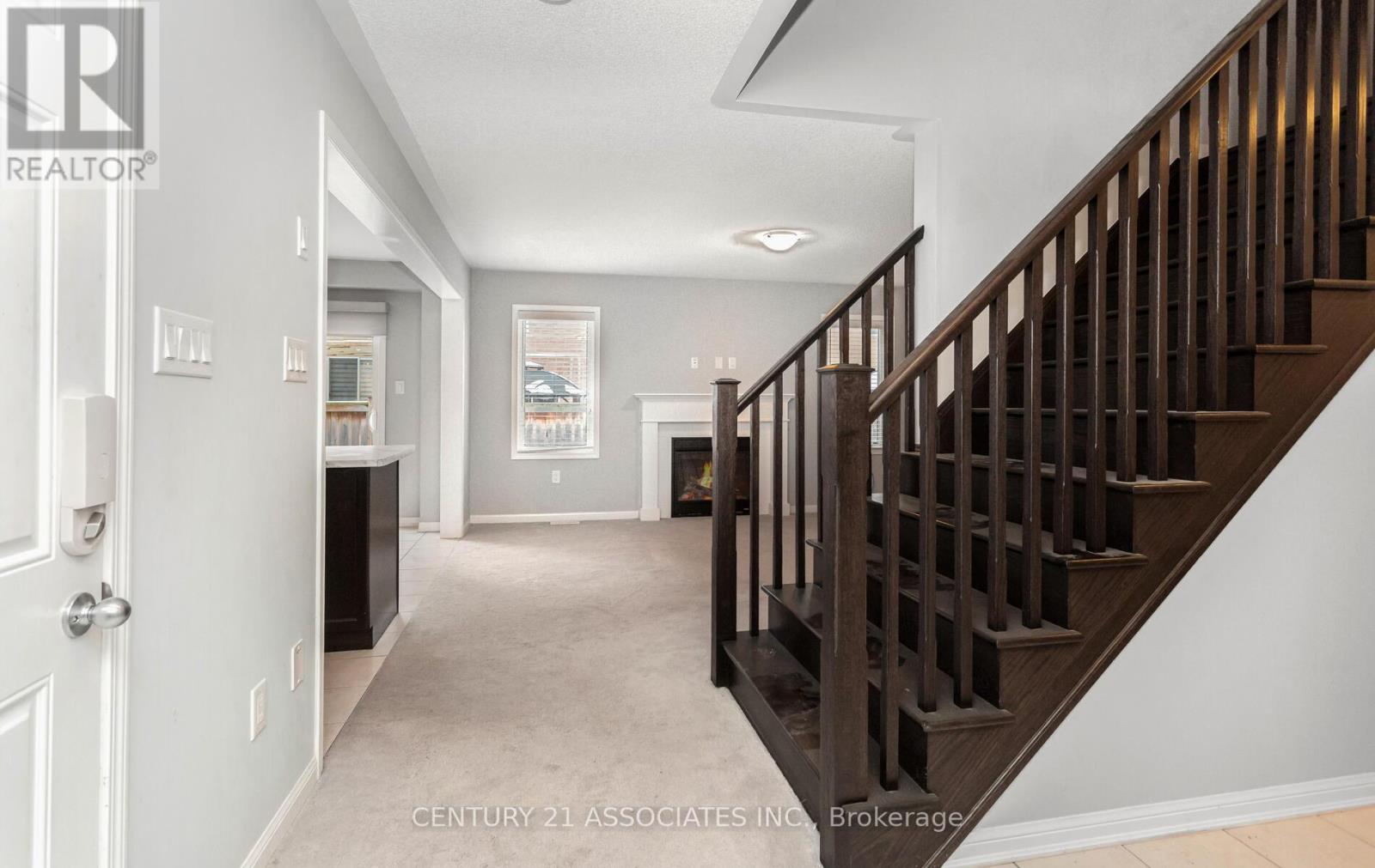 261 Gleave ( Upper Level) Terrace, Milton, Ontario  L9T 8N9 - Photo 9 - W12670102