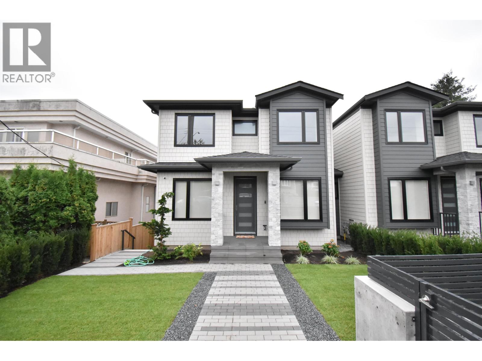 6252 KITCHENER STREET, Burnaby, British Columbia