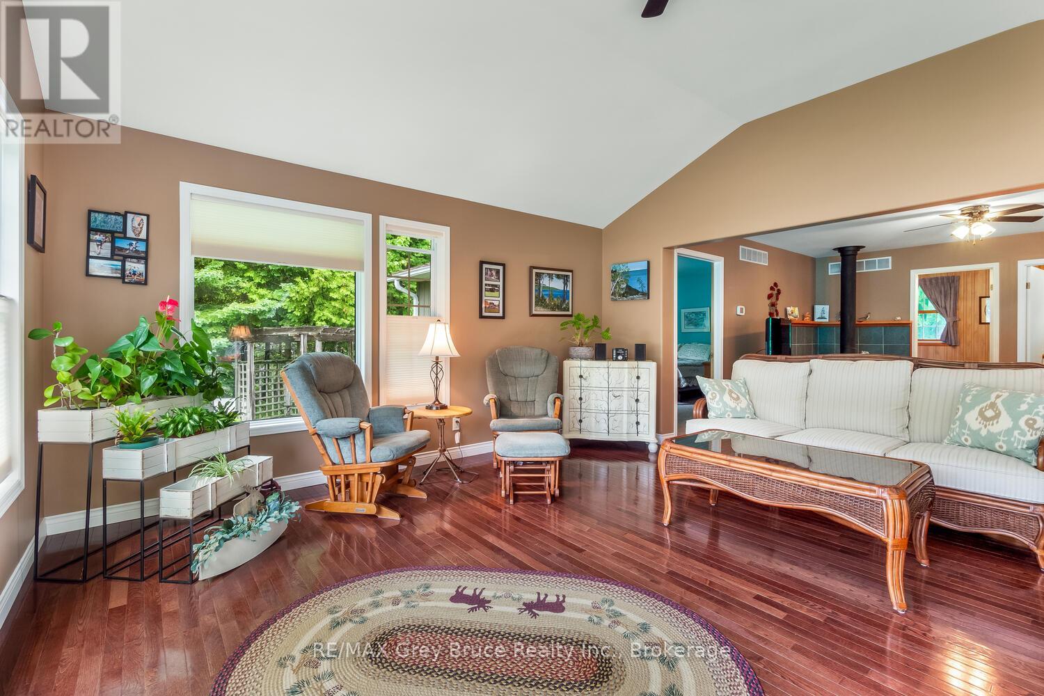 186 Hope Bay Road, South Bruce Peninsula, Ontario  N0H 2T0 - Photo 22 - X12253861