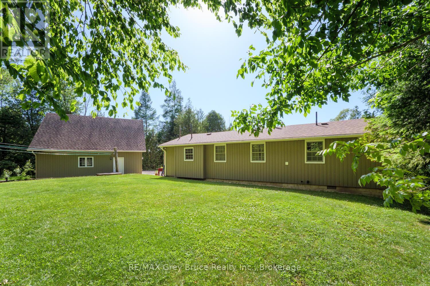 186 Hope Bay Road, South Bruce Peninsula, Ontario  N0H 2T0 - Photo 39 - X12253861