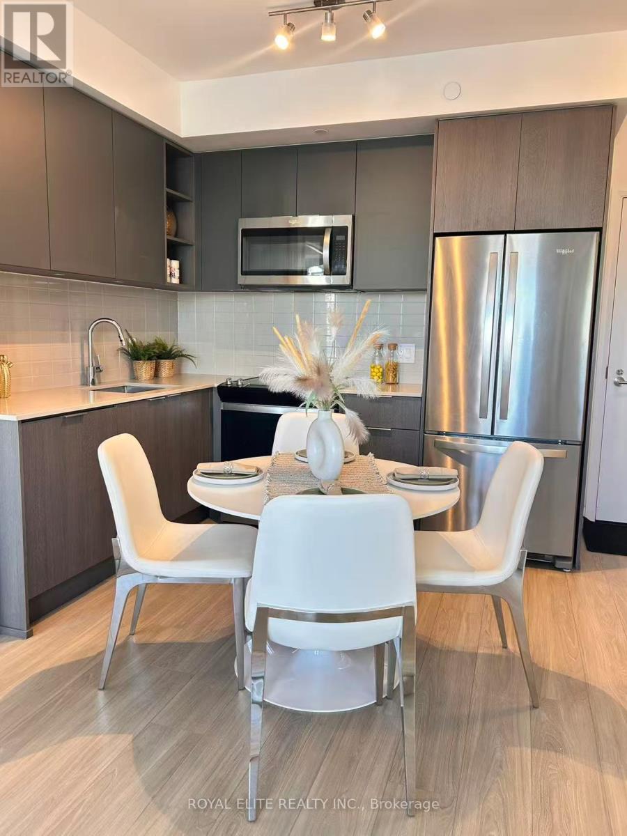 2718 - 50 Dunfield Avenue, Toronto, Ontario  M4S 0E4 - Photo 4 - C12669524