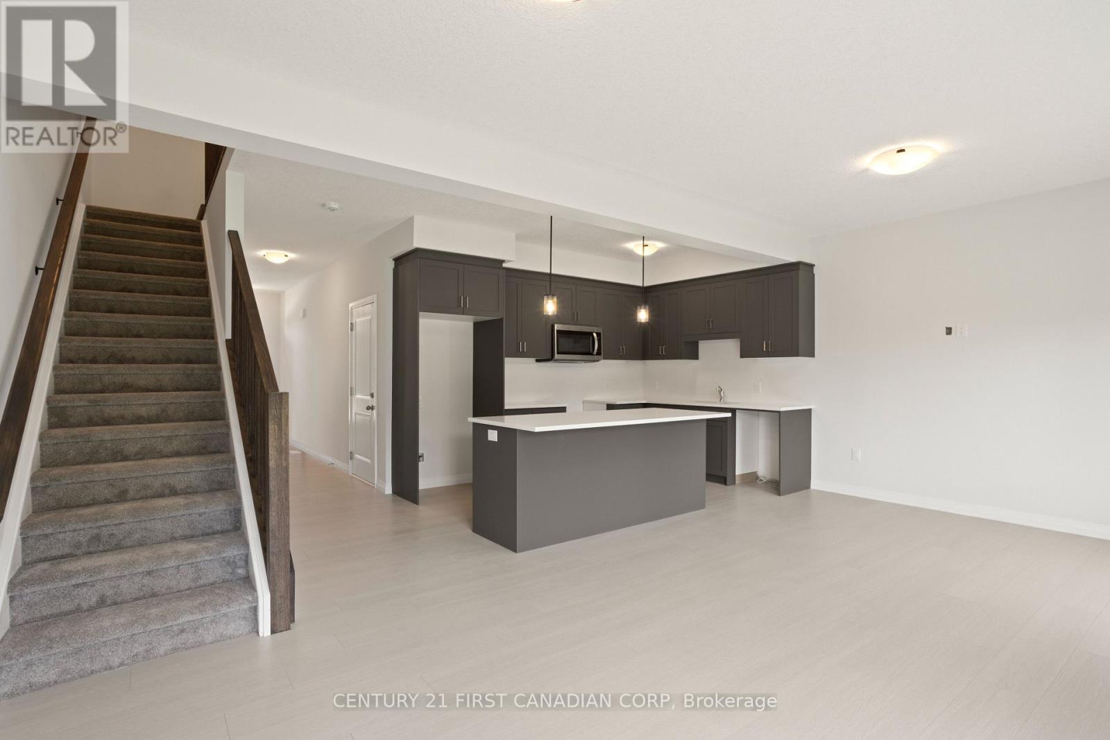 6917 Heathwoods Avenue, London South, Ontario  N6P 1H3 - Photo 10 - X12653934