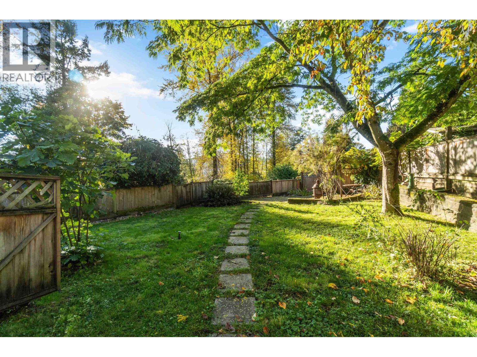 532 San Remo Drive, Port Moody, British Columbia  V3H 4K4 - Photo 31 - R3076603