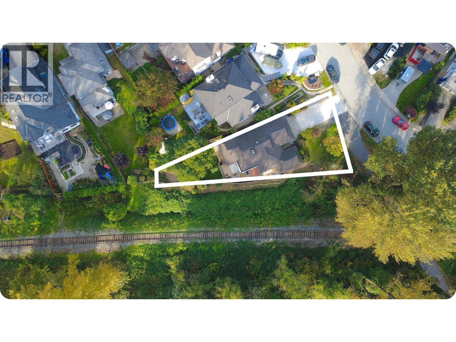 532 San Remo Drive, Port Moody, British Columbia  V3H 4K4 - Photo 34 - R3076603