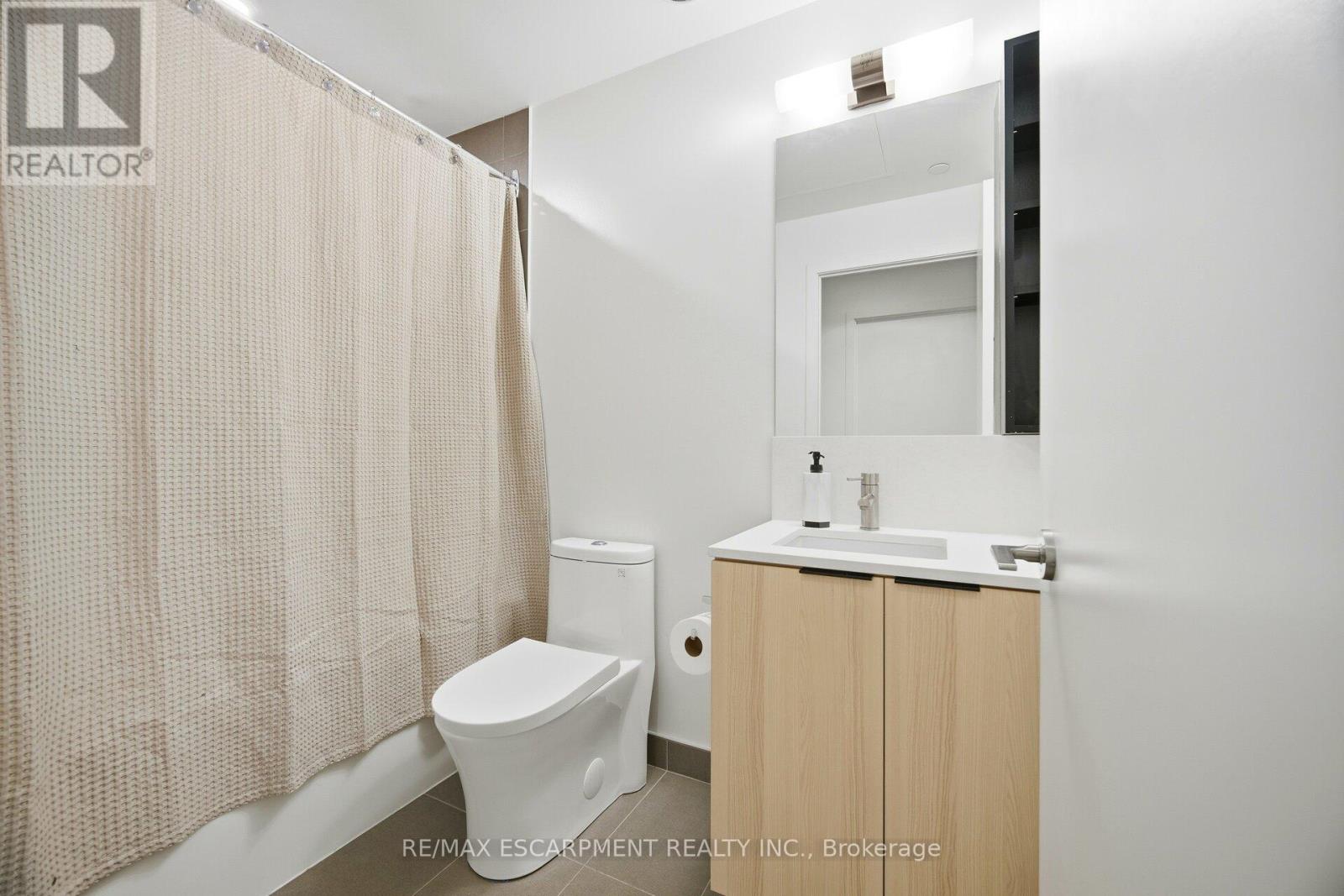 509 - 55 Mercer Street, Toronto, Ontario  M5V 0W4 - Photo 31 - C12670172