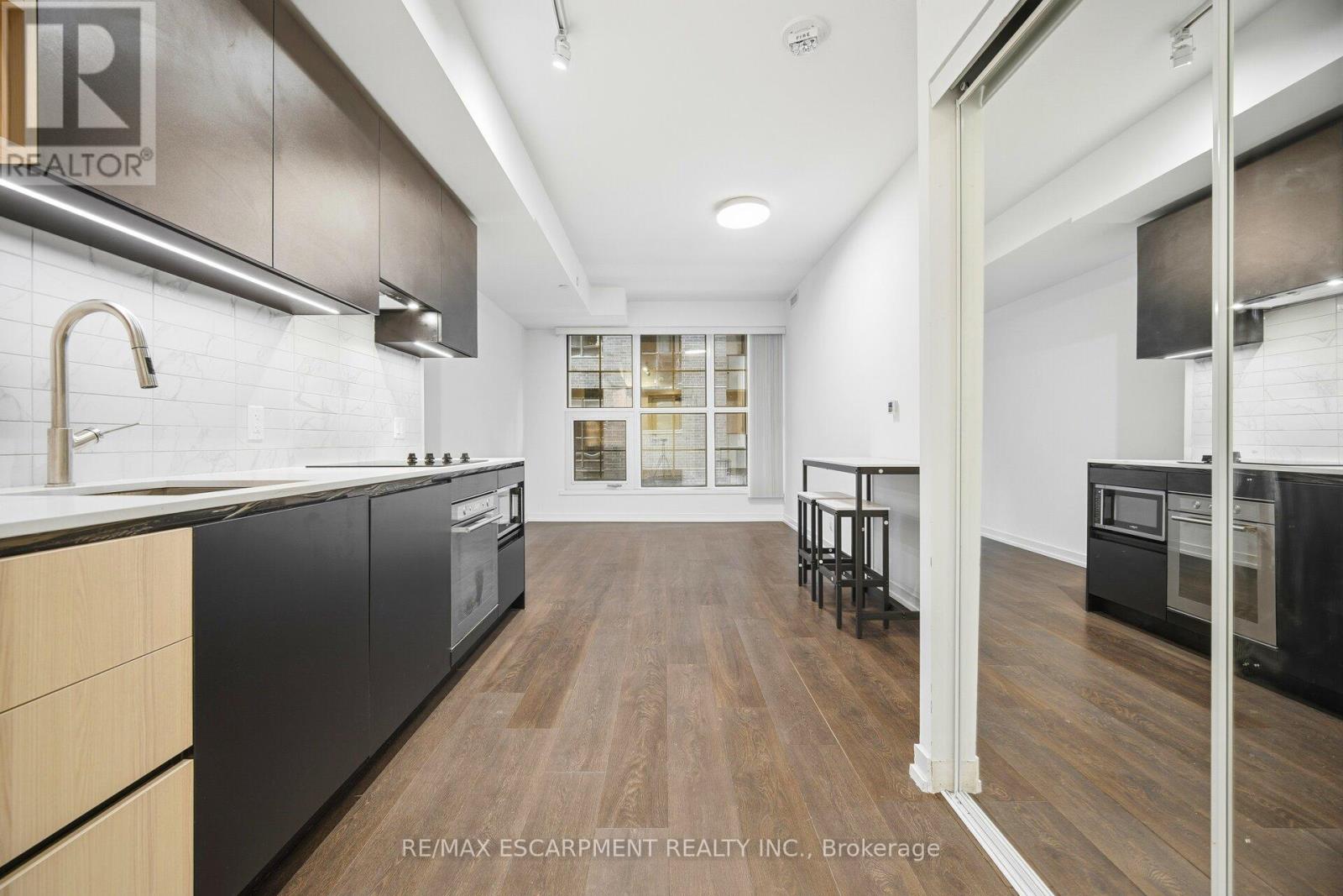 509 - 55 Mercer Street, Toronto, Ontario  M5V 0W4 - Photo 6 - C12670172