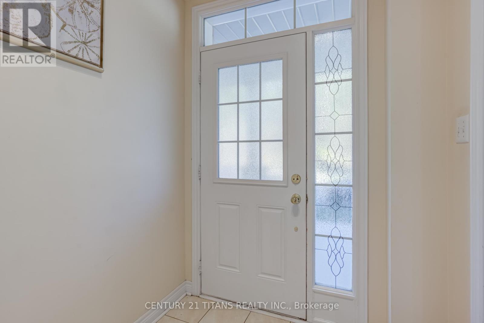 2602 Tillings Road, Pickering, Ontario  L1X 0C9 - Photo 8 - E12670186