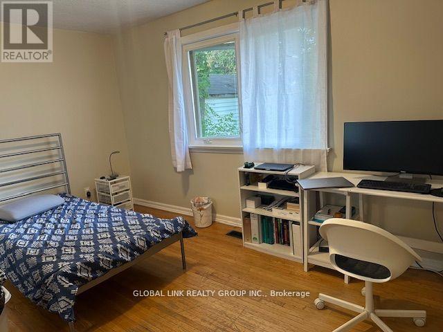 29 Tormore Drive, Richmond Hill, Ontario  L4C 3N3 - Photo 6 - N12670180