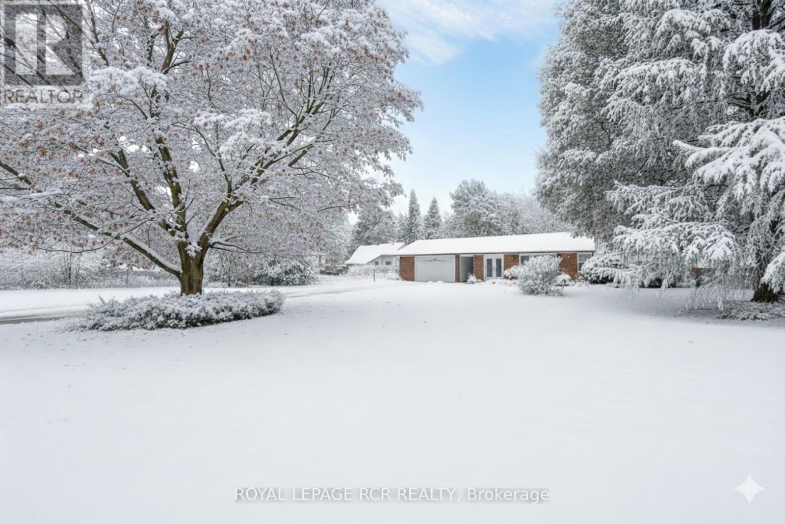 2534 SUNNIDALE ROAD, Springwater, Ontario