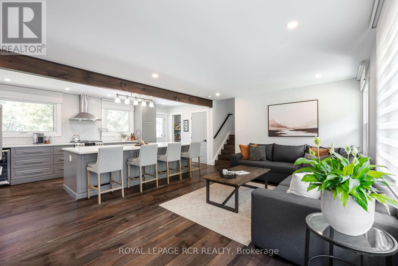 2534 Sunnidale Road, Springwater, Ontario  L0M 1T2 - Photo 7 - S12670132