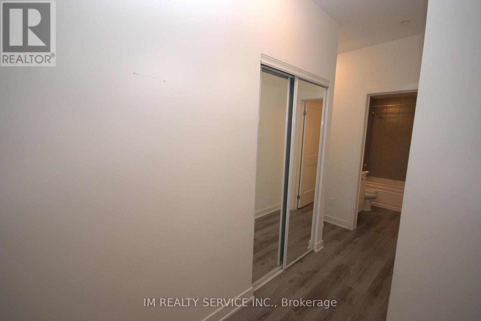 202 - 110 Fergus Avenue, Kitchener, Ontario N2A 0K9 - Photo 13 - X12670162