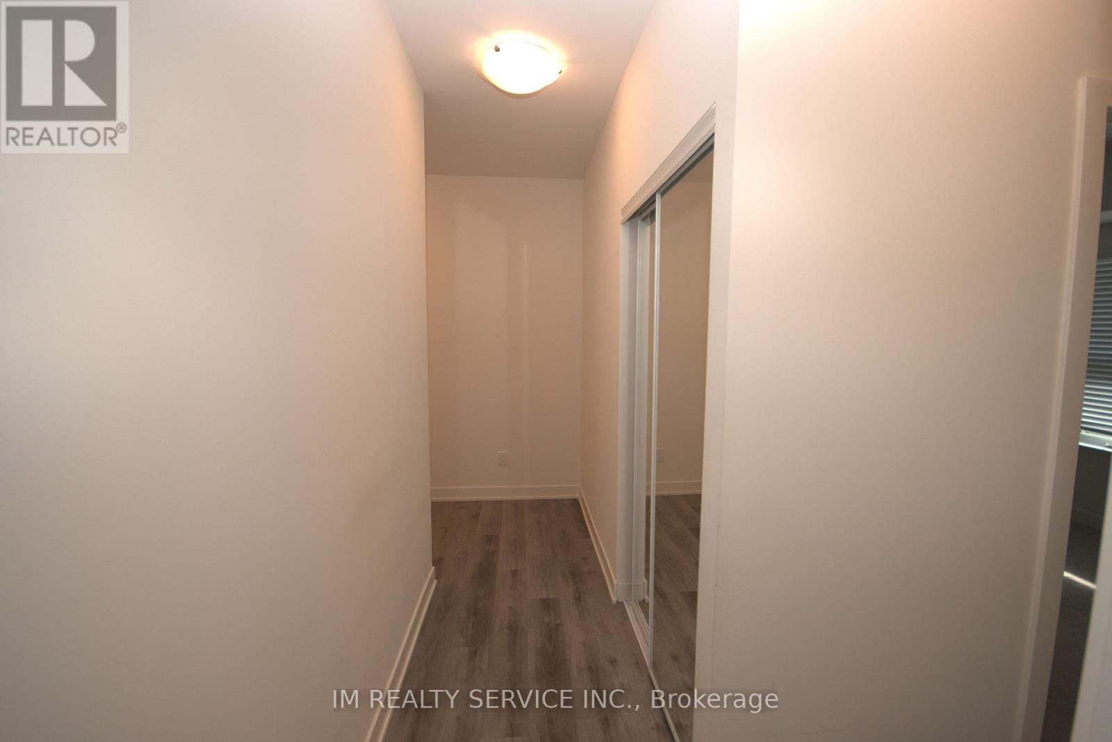 202 - 110 Fergus Avenue, Kitchener, Ontario N2A 0K9 - Photo 6 - X12670162