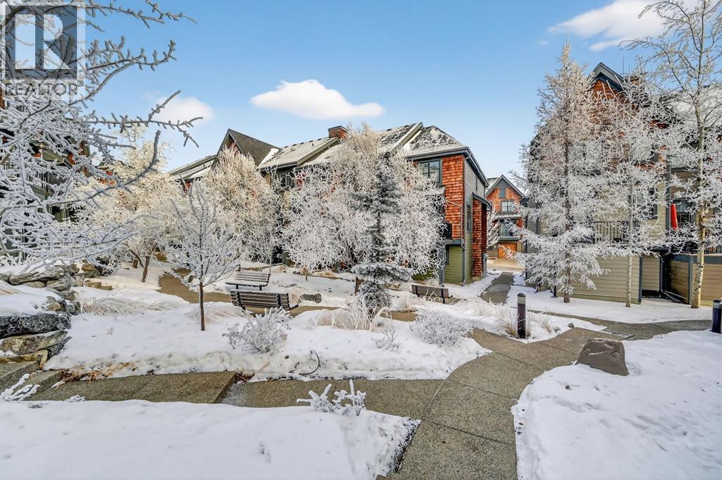 235 Ascot Circle Sw, Calgary, Alberta  T3H 0X2 - Photo 28 - A2277535