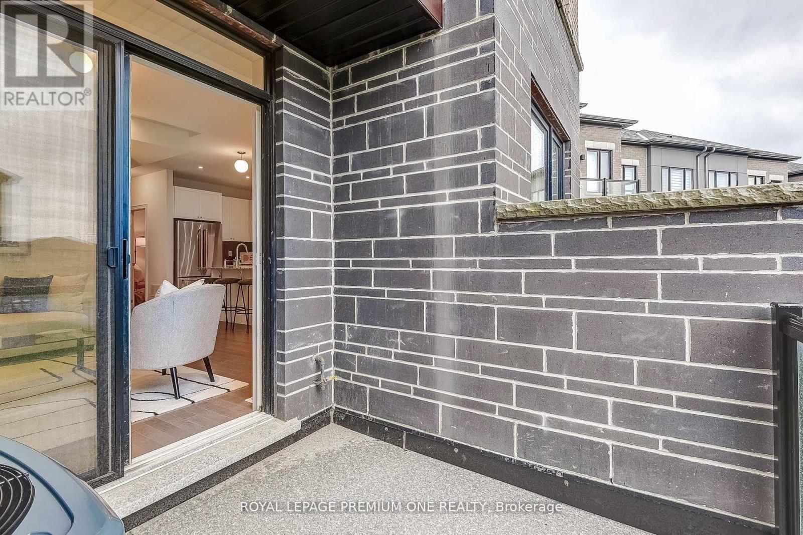 117 Tennant Circle, Vaughan, Ontario  L4H 5L5 - Photo 38 - N12669126