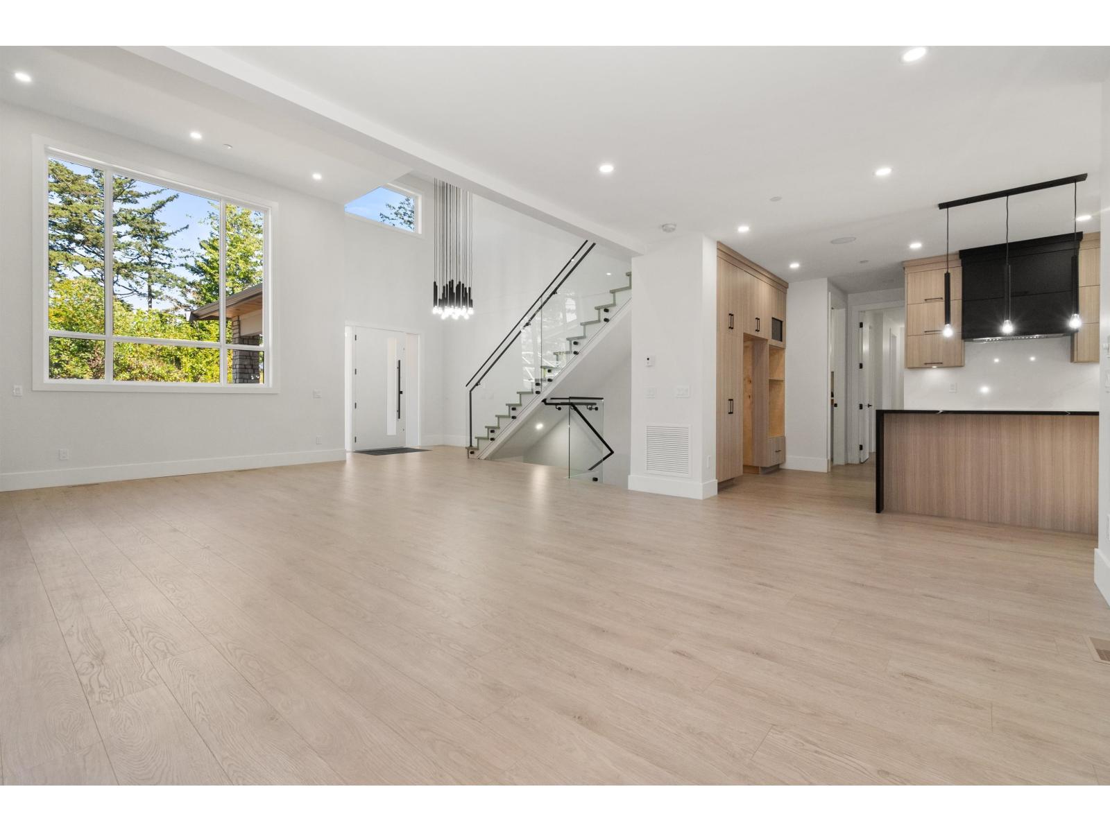 5626 Crimson Ridge, Promontory, Chilliwack, British Columbia  V2R 6H7 - Photo 3 - R3076652